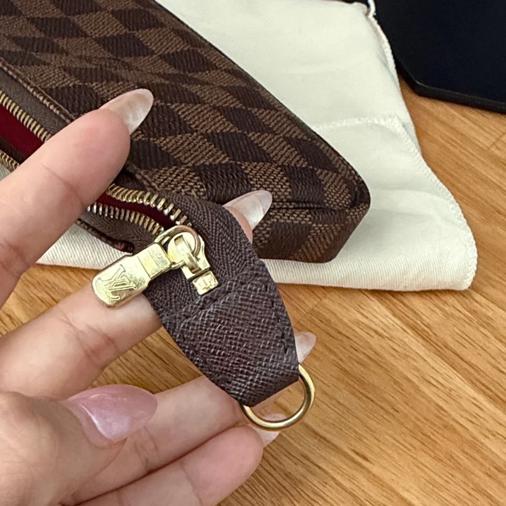 Louis Vuitton Damier bucket pochette Pouch - Picture 6 of 10